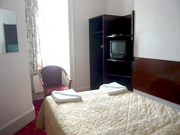 Ridgemount Hotel, London