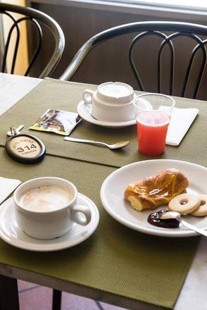 Albergo Firenze, Florence