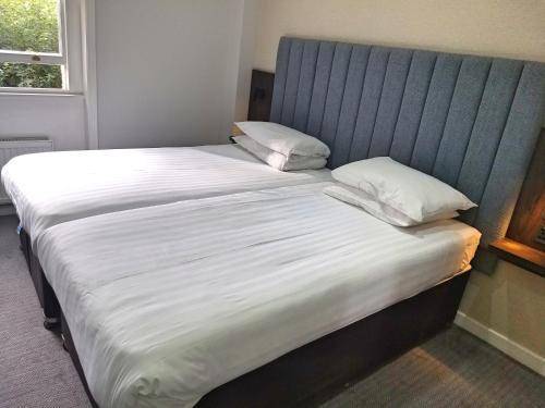 Garden Court Hotel, London
