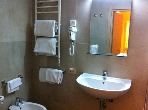 Albergo Firenze, Florence